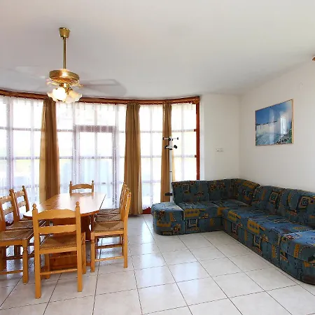 Yellow 1 By Interhome Hébergement de vacances *