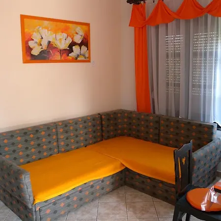 Yellow 1 By Interhome Hébergement de vacances